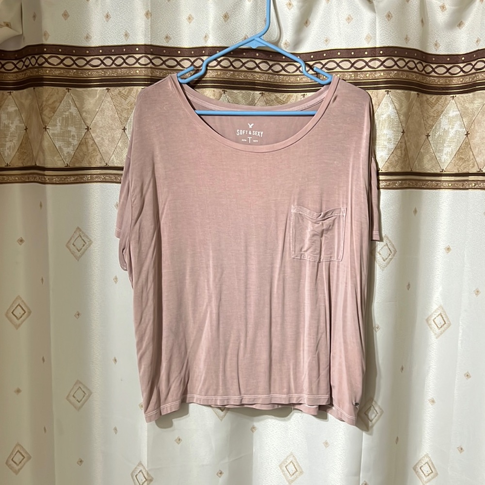 American Eagle soft & sexy tee SIZE L